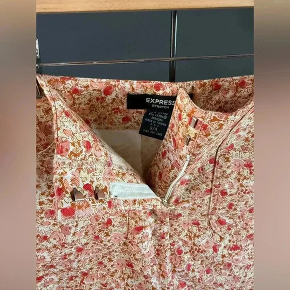 VINTAGE 90’s Express Floral Mini denim skirt 3/4 - Picture 3 of 5